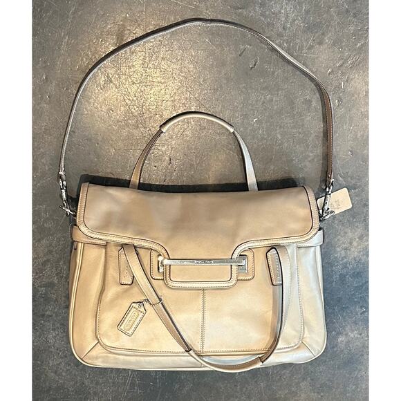 COACH Purse Leather Taylor Marin Flap Satchel Handbag Shoulder Bag Champ. Gold - Picture 3 of 16